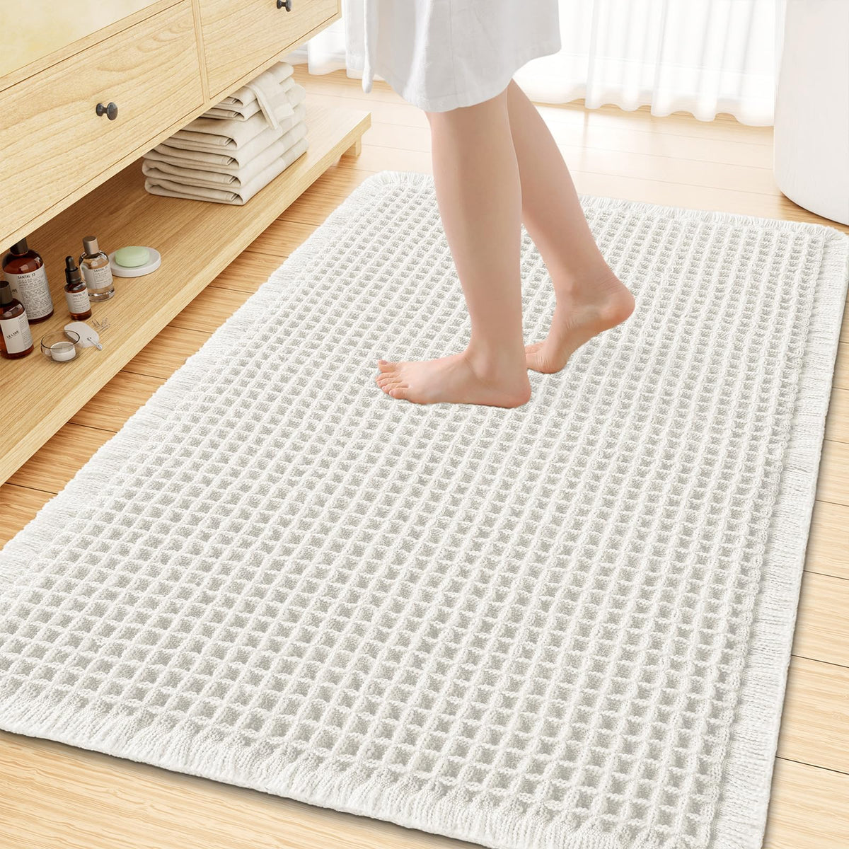 Smiry Waffle Bath Mat 30X20, Extra Soft Absorbent Bathroom Rugs, Brown