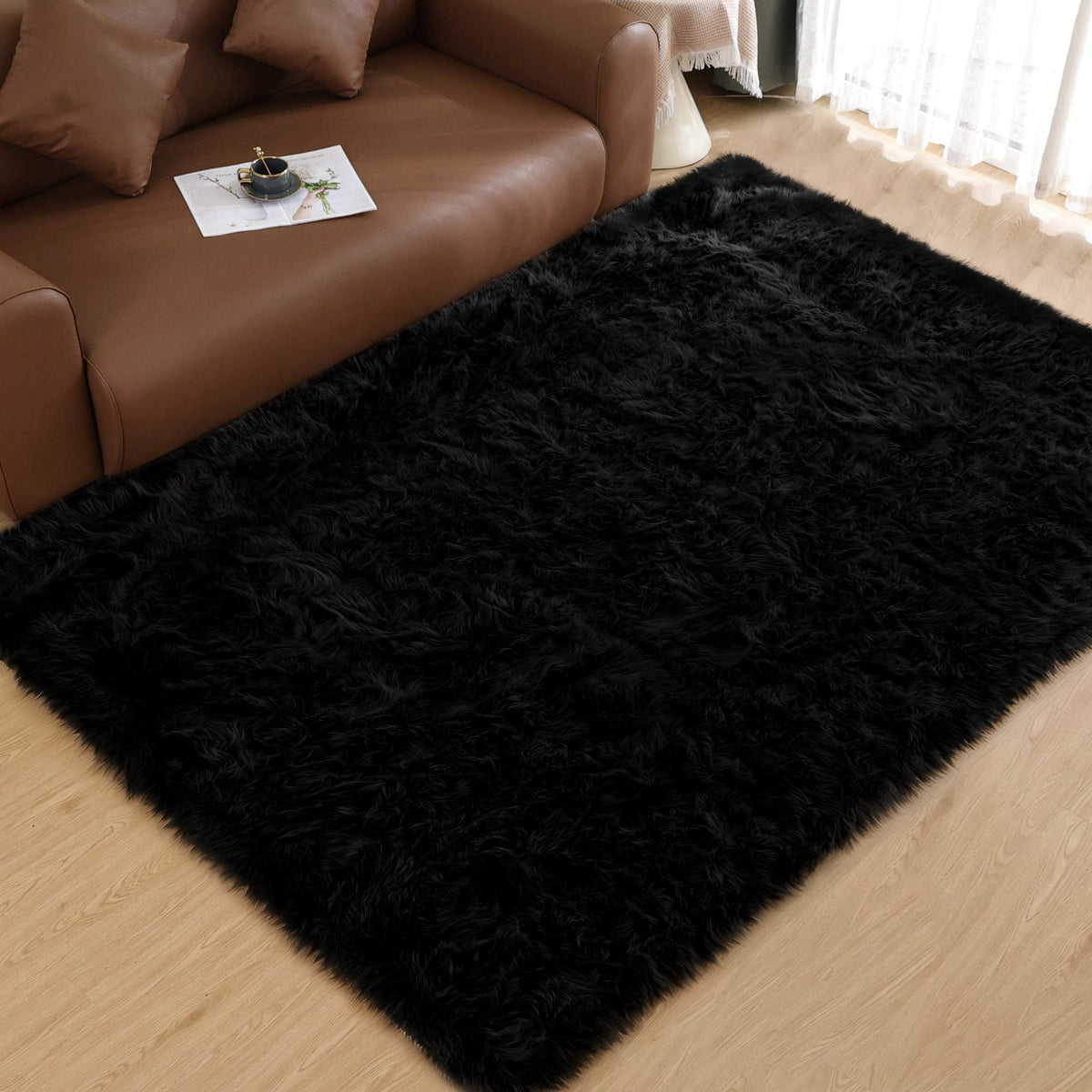 Goolela White Fluffy Faux Fur Rug for Bedroom Faux Sheepskin Rug 2x3 White Fuzzy Furry Bedside Carpet Dining Room Playroom Dorm Small Washable Rectangle
