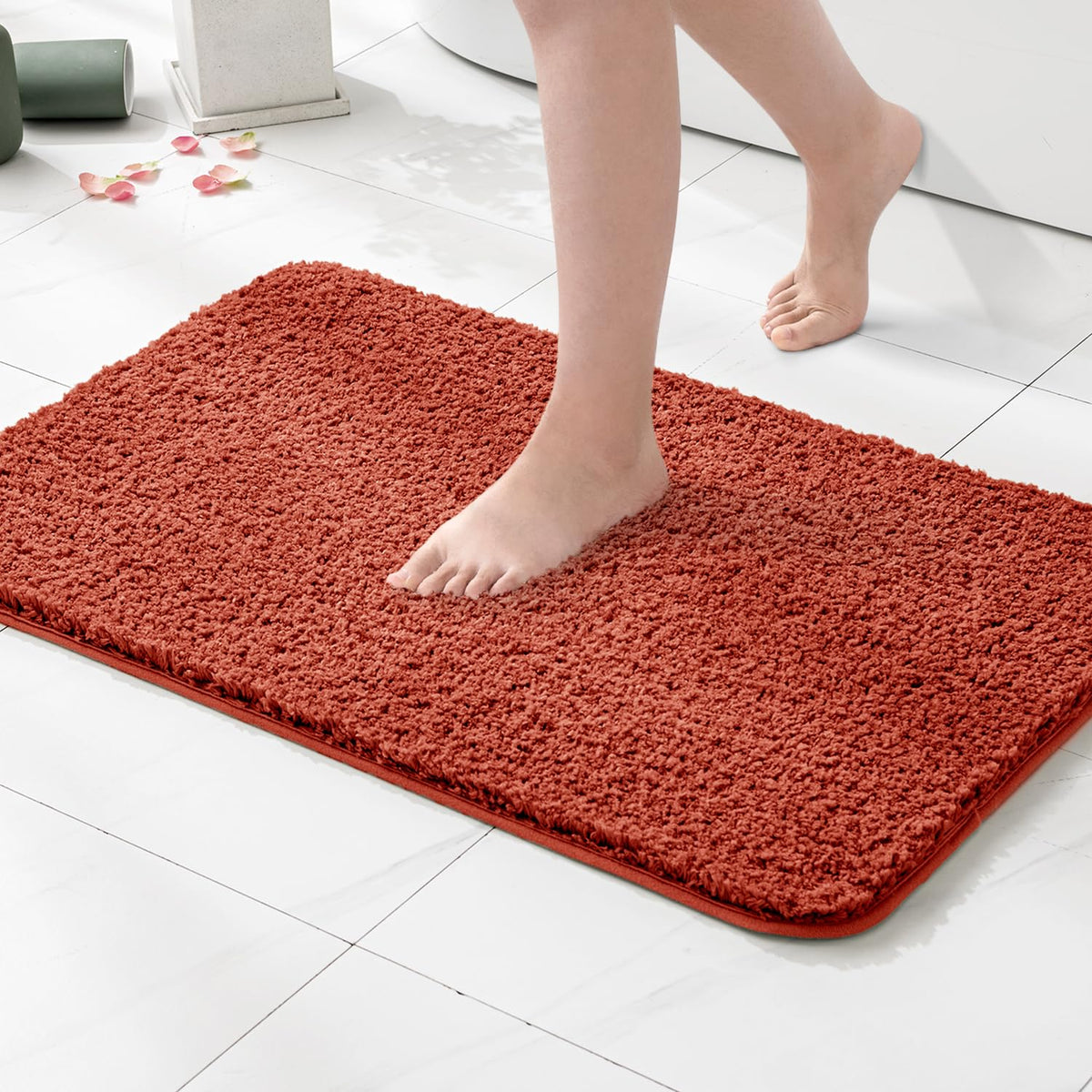 MIULEE Dark Purple Bathroom Rugs Soft Small Microfiber Bath Mat 16x24 Inch