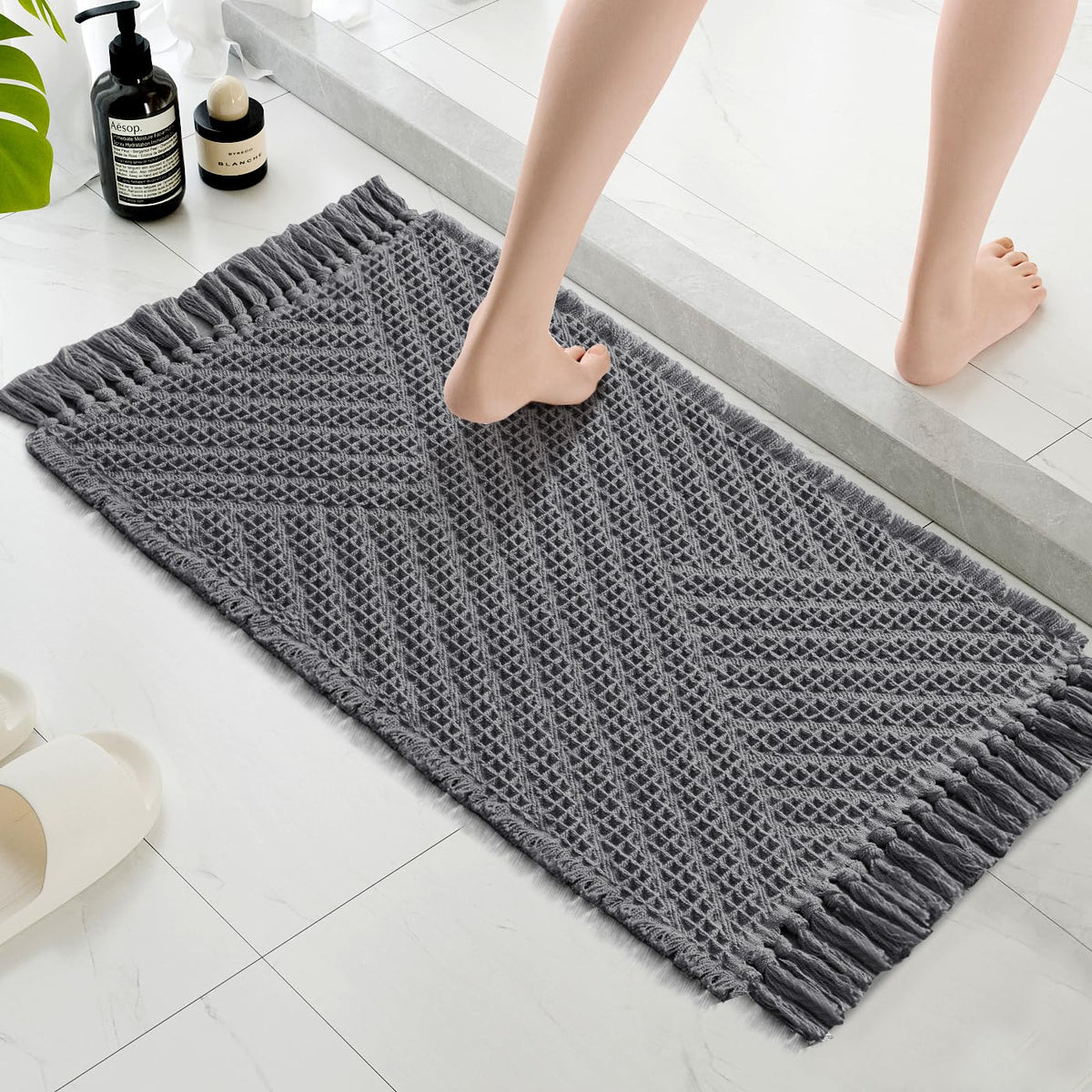 H.VERSAILTEX Waffle Bath Mat Super Absorbent Boho Bath Mat Non Slip Bath Rugs for Bathroom Floor Machine Washable Dry Fast Bathroom Rugs with Tassels, 24" x 36", Ivory White