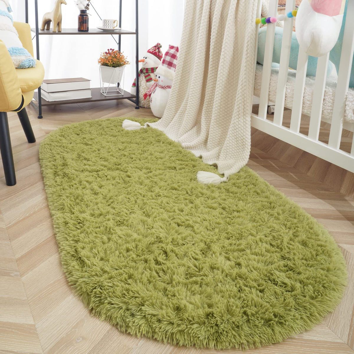 ISEAU Oval Fluffy Rug Carpets for Kids Bedroom,2.6x5.4ft,Black