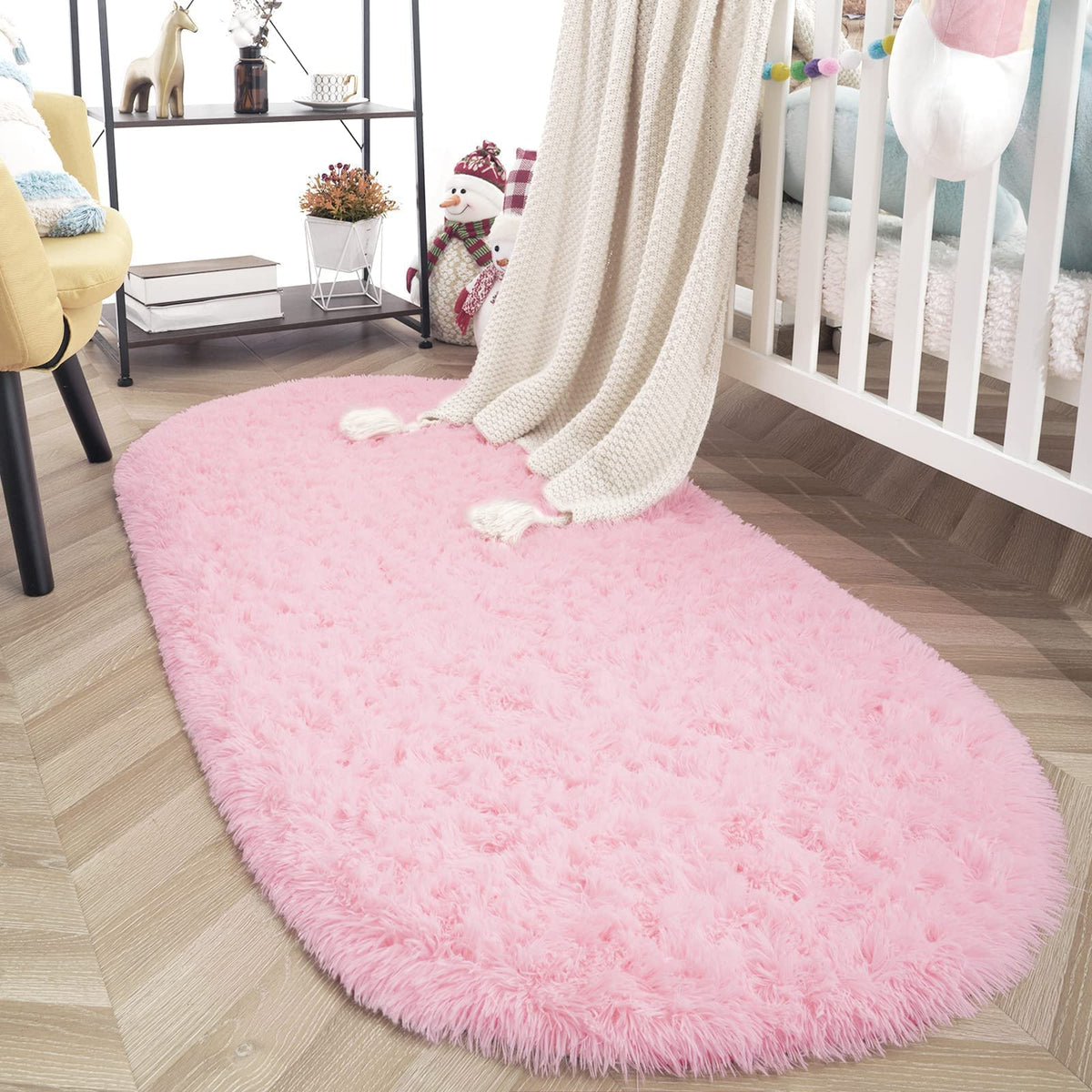 ISEAU Oval Fluffy Rug Carpets for Kids Bedroom,2.6x5.4ft,Black
