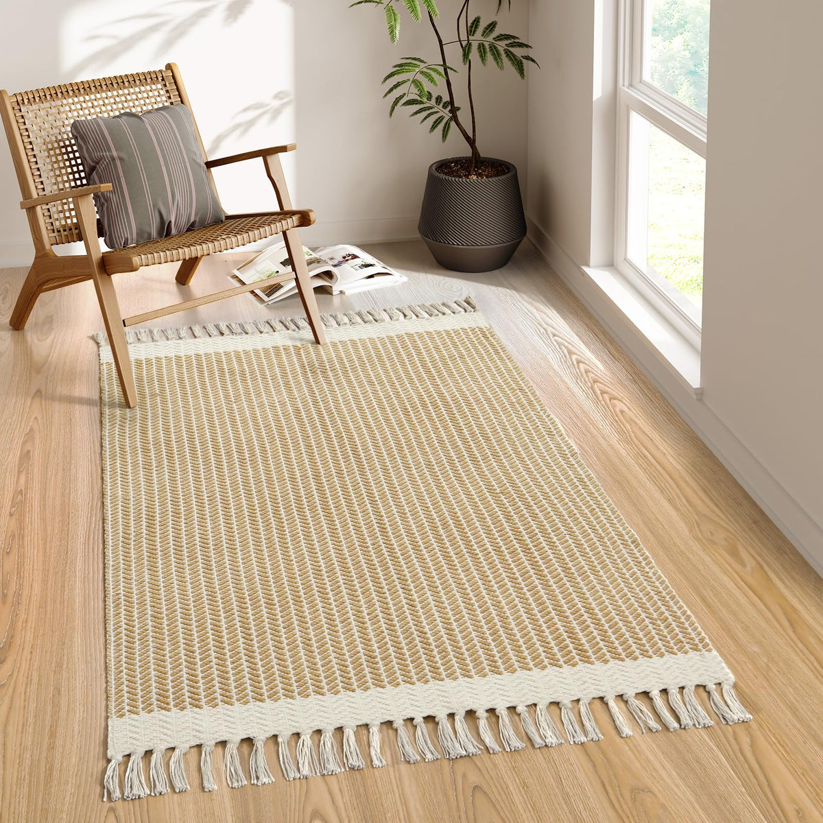 Lahome Belle Boho Bathroom Rugs, Small 2x3 Front Door Mat Lightweight Kitchen Rug Woven Cotton Area Rug with Tassels, Farmhouse Washable Black and White Throw Rug Low Pile Carpet for Entry Laundry