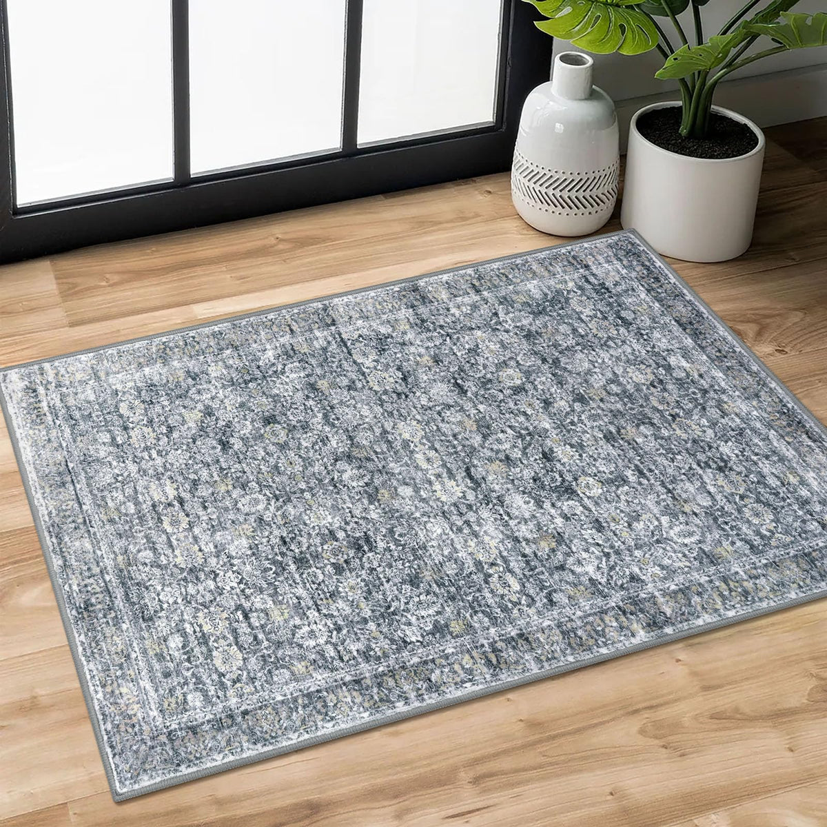 SIILOOM 2x3 Small Washable Area Rug Entryway Door Mat Indoor Kitchen Runner