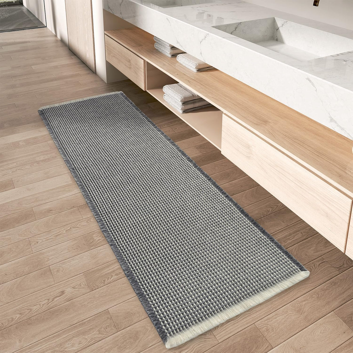 Upgraded Waffle Bath Mat Ultra Absorbent Non Slip Bathroom Mat, 17" x 24"