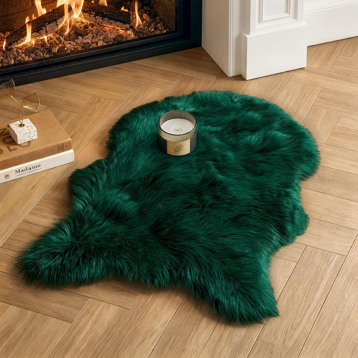 MIULEE Fluffy Area Rug 3x5 ft Faux Fur Sheepskin Rug for Bedroom White