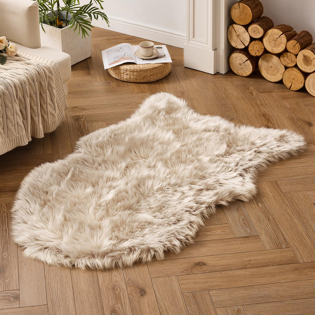 MIULEE Fluffy Area Rug 3x5 ft Faux Fur Sheepskin Rug for Bedroom White
