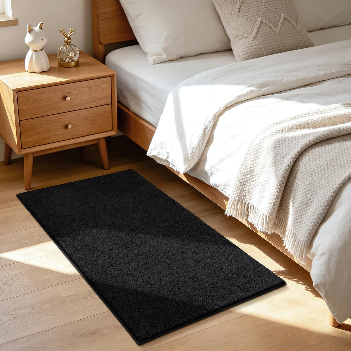 ISEAU 2x6 Soft Runner Rug for Hallway, Washable and Non-Slip, Black