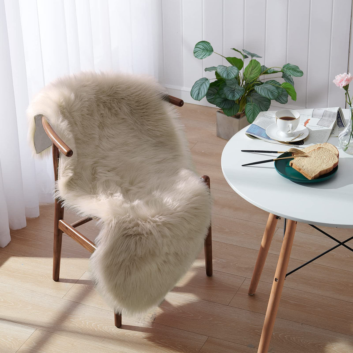 Tangsoo 2x6 Beige Faux Fur Rug,Soft Sheepskin Fluffy Runner Rug for Bedroom
