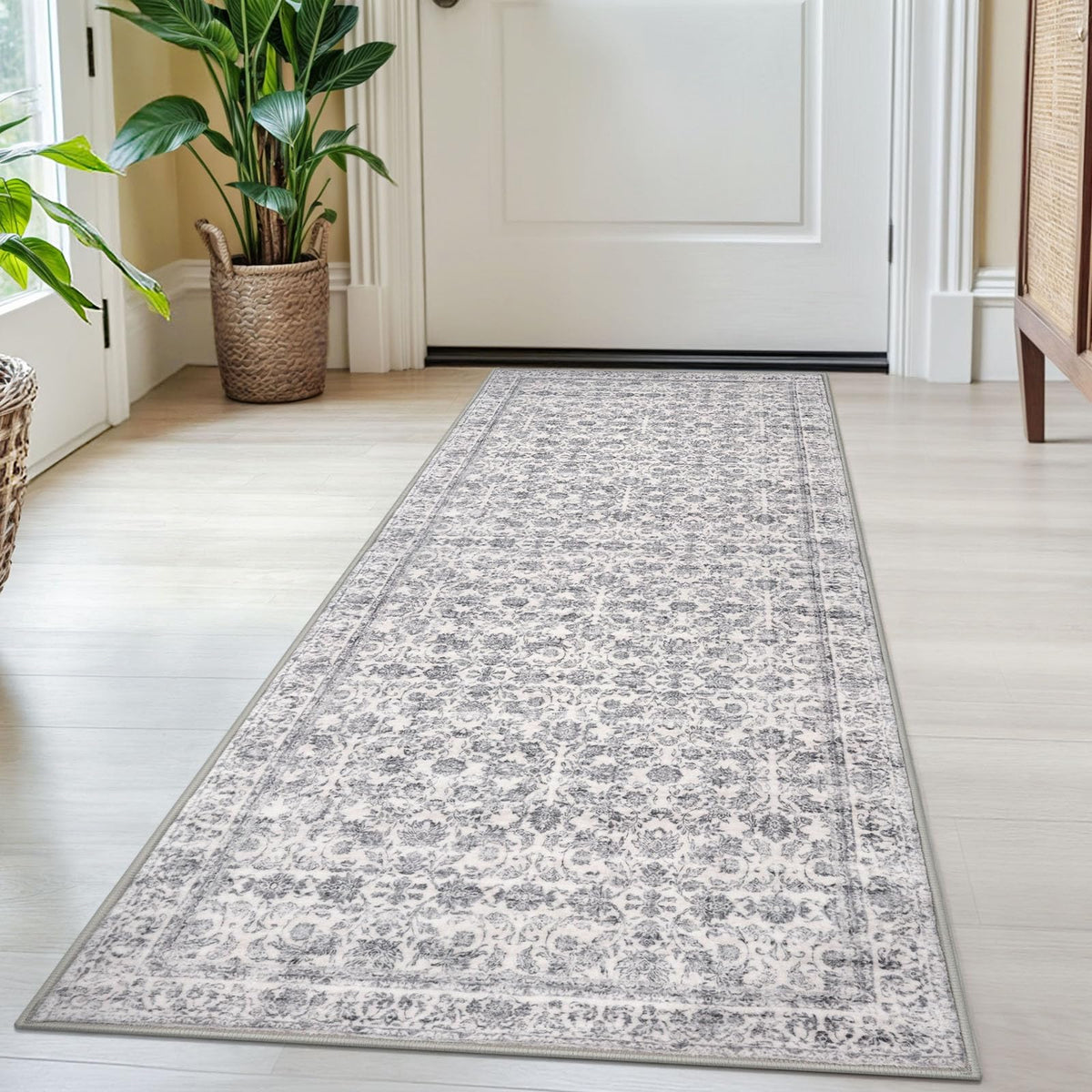 SIILOOM 2x3 Small Washable Area Rug Entryway Door Mat Indoor Kitchen Runner