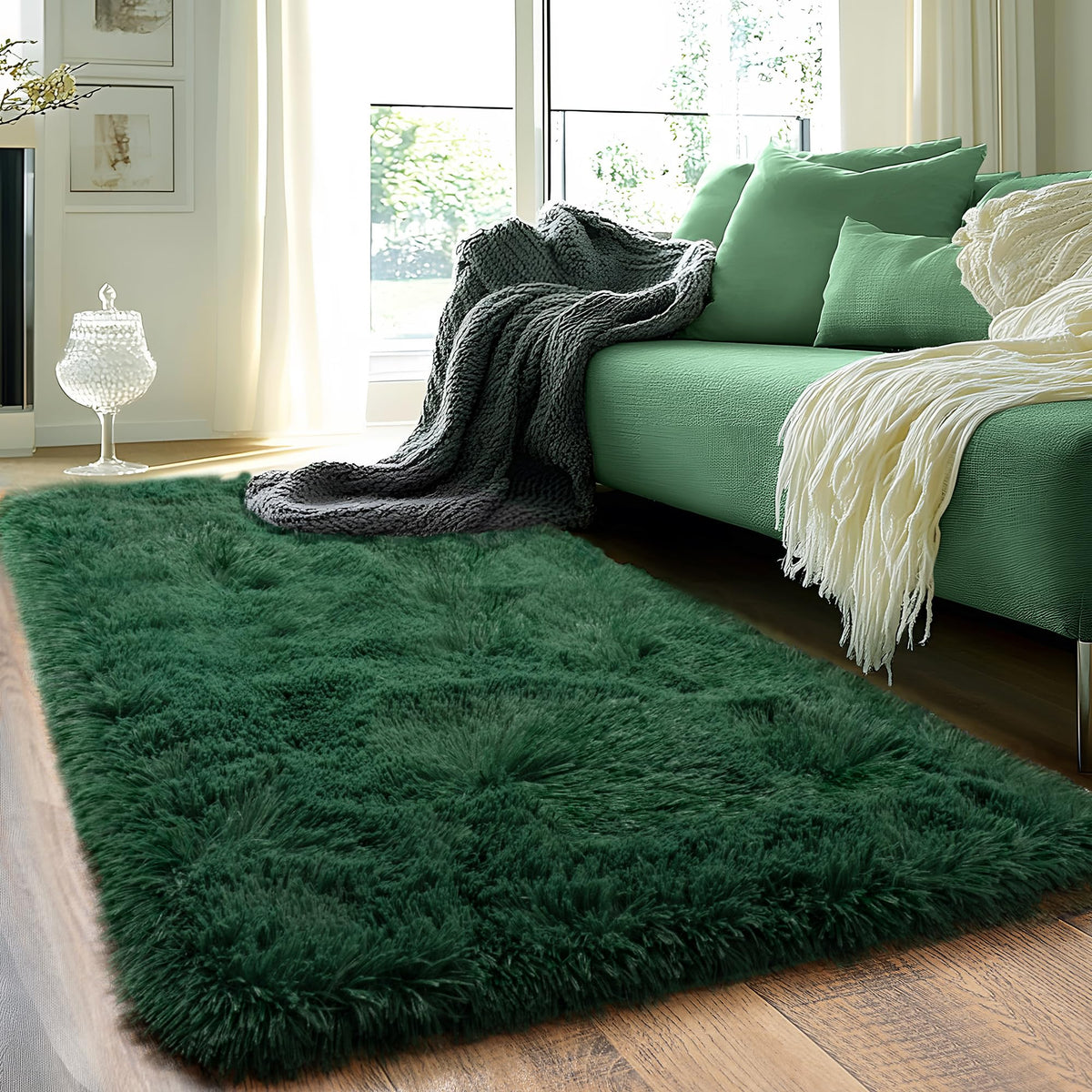 Small Black Area Rug, 2x3 Rug for Bedroom Shaggy Throw Rugs for Dorm Rug, Soft Shag Carpet for Kids Room, Plush Comfy Fluffy Bedside Rug for Home Decor Aesthetic