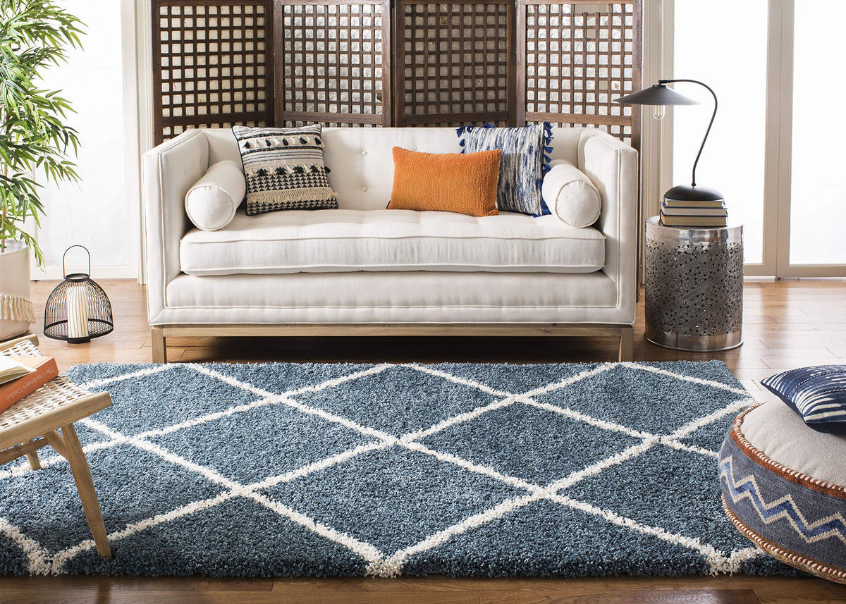 SAFAVIEH Hudson Shag Accent Rug 2'x3', Soft Distressed Grey & Ivory SGH281K