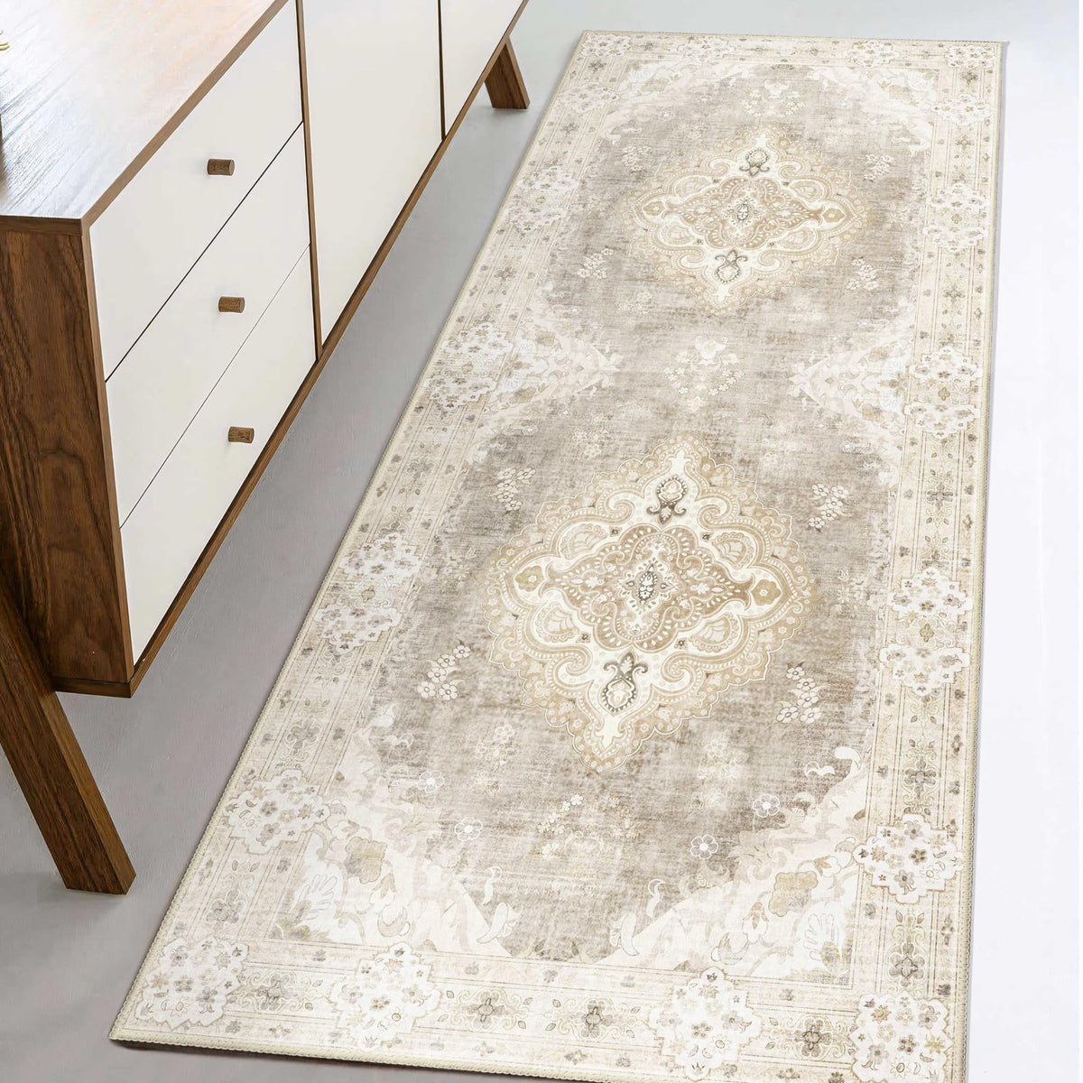 MUJOO Pink Rug 3x5 Washable,Boho Area Rugs Small Non Slip Low-Pile Floral