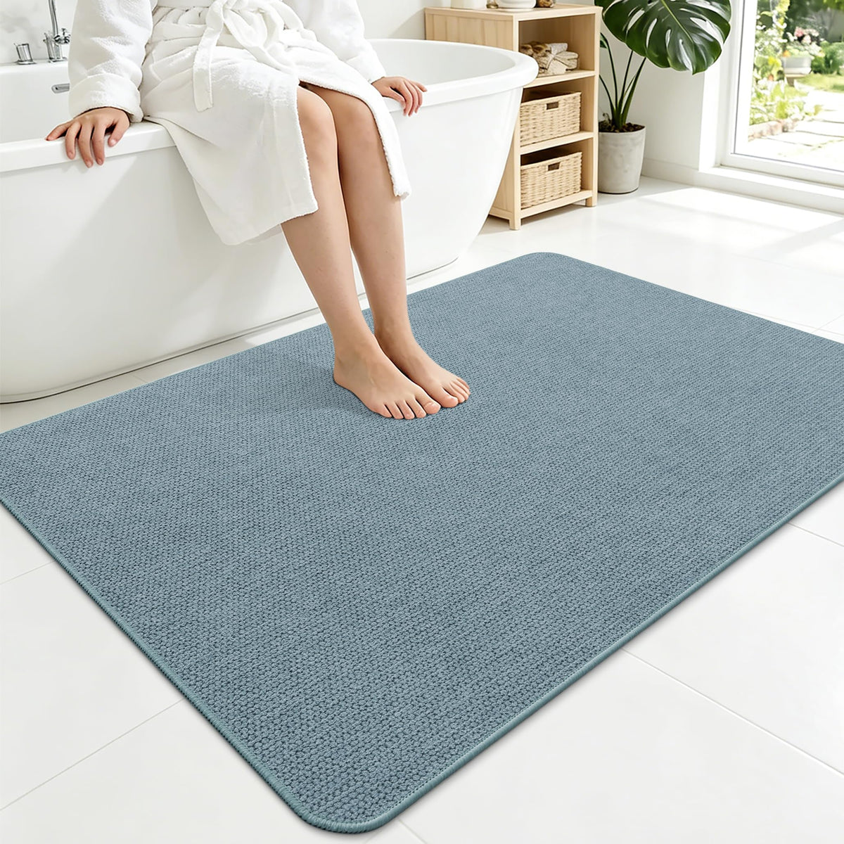 Smiry Ultra Thin Bath Mat 30X20, Non Slip Rubber Washable Bathroom Rugs