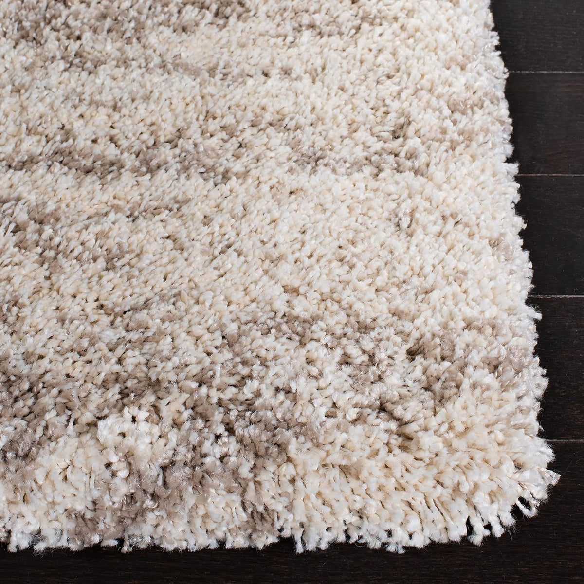 SAFAVIEH Hudson Shag Accent Rug 2x3, Ivory & Beige SGH206B