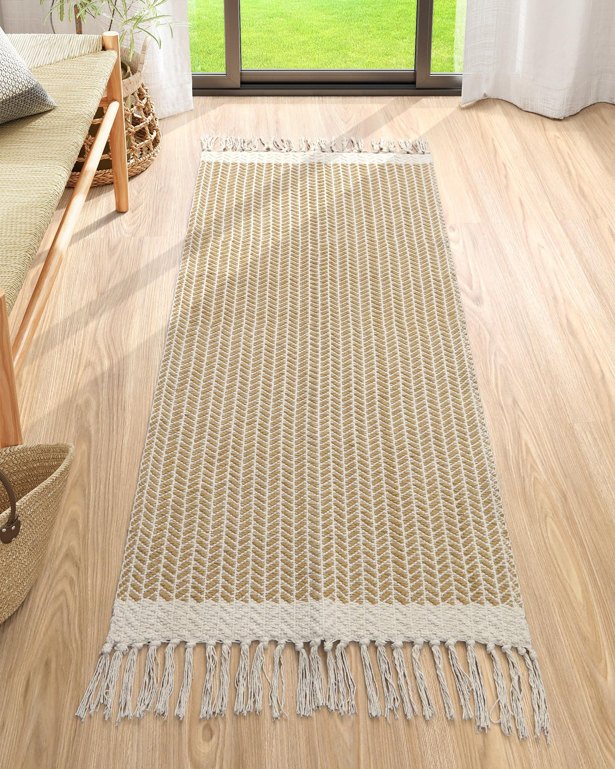 Lahome Belle Boho Bathroom Rugs, Small 2x3 Front Door Mat Lightweight Kitchen Rug Woven Cotton Area Rug with Tassels, Farmhouse Washable Black and White Throw Rug Low Pile Carpet for Entry Laundry