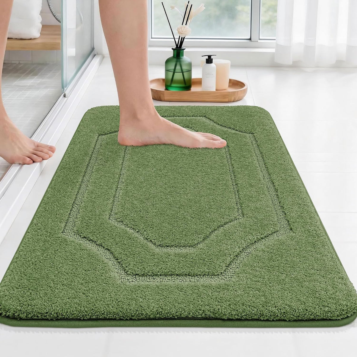 BEQHAUSE Bathroom Rugs Non Slip Bath Mat Soft Absorbent, 24"x36", Green