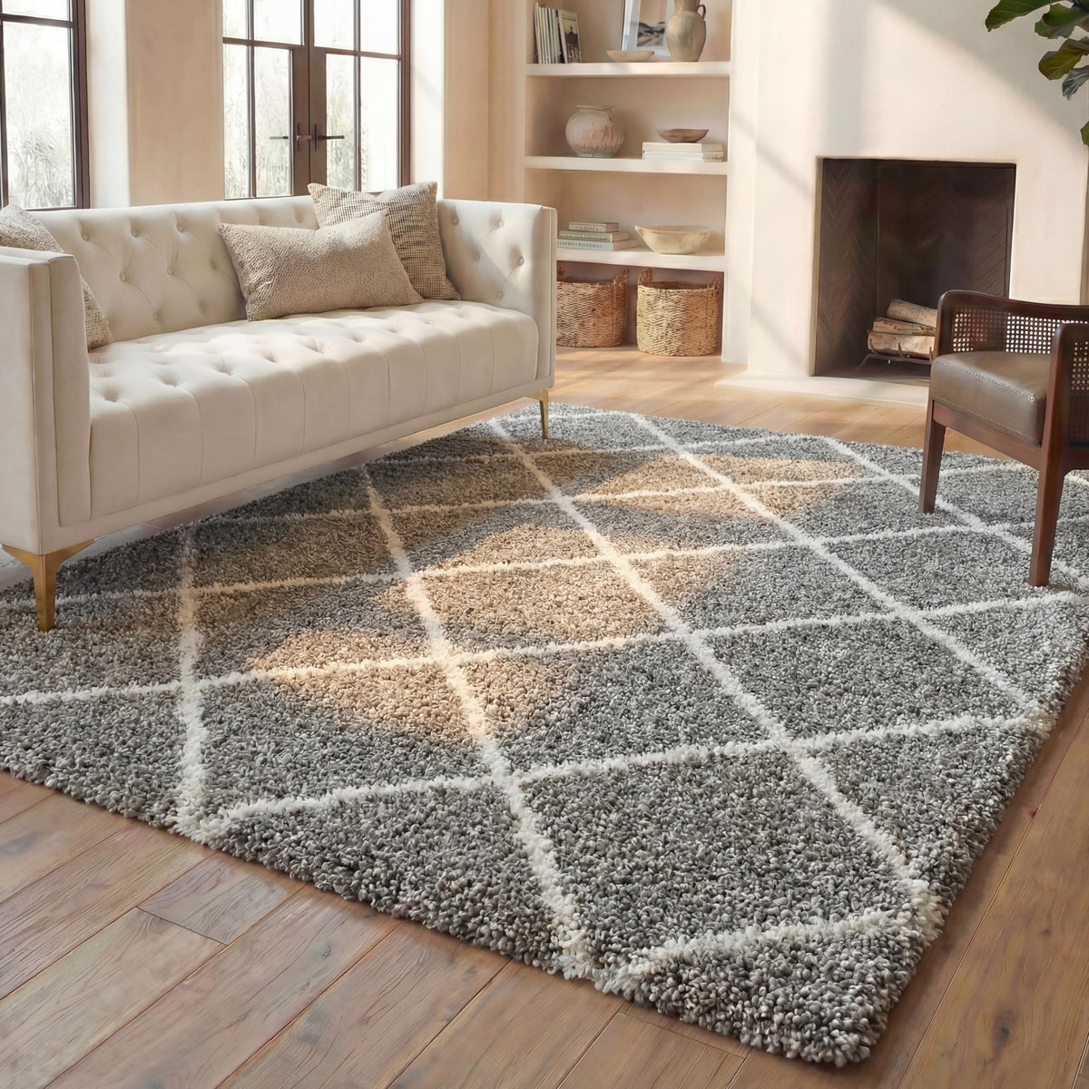 SAFAVIEH Hudson Shag Accent Rug 2'x3', Soft Distressed Grey & Ivory SGH281K