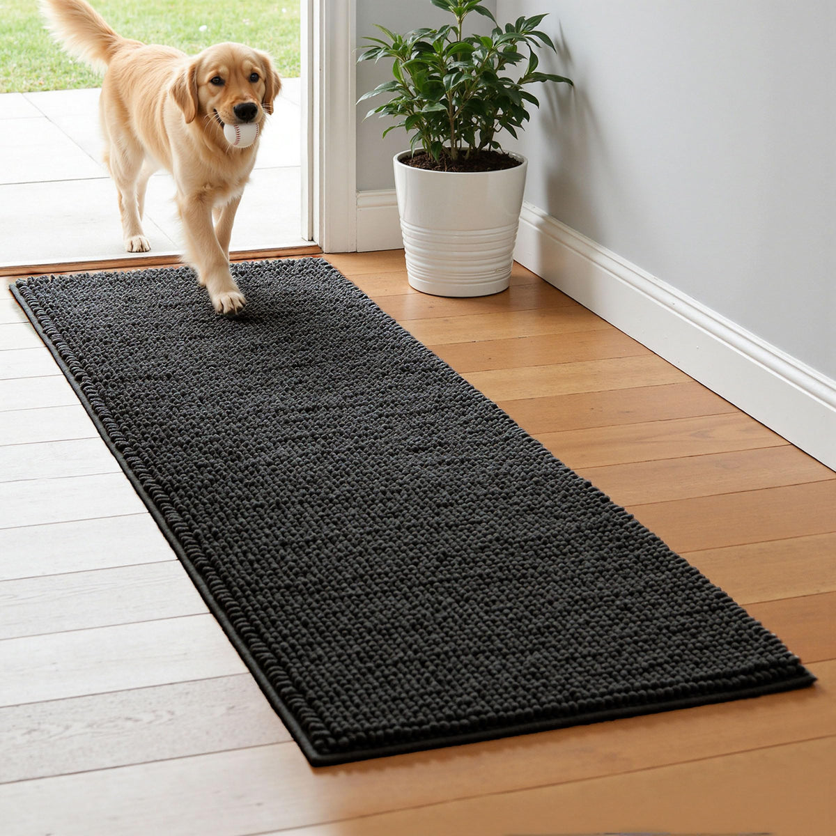 SUBRTEX Bathroom Rugs Chenille Bath Rug Soft Short Plush Bath Mat Soft Shower Mat Water Absorbent Shower Mat Quick Dry Machine Washable(White,18" x 24")
