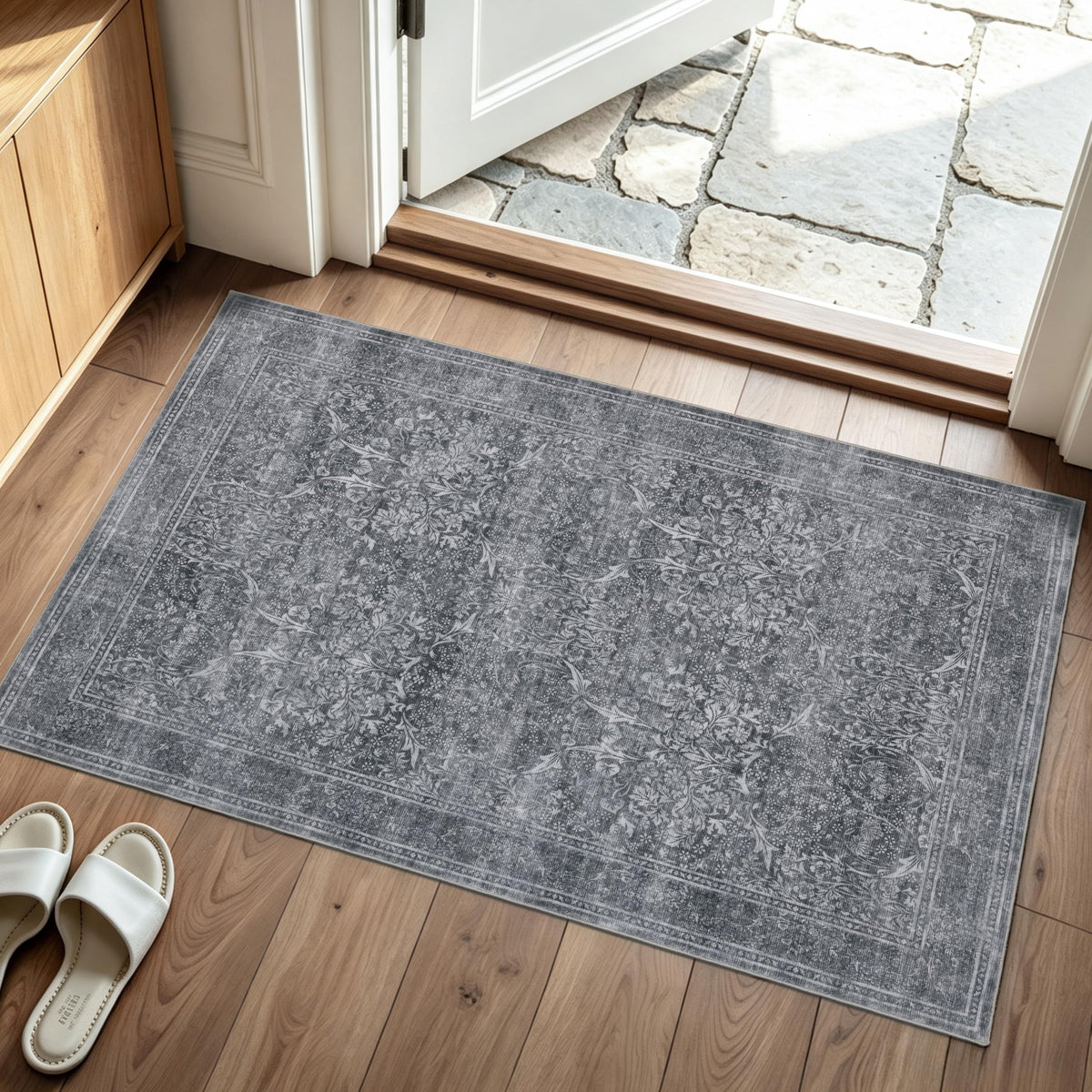 JOLLYVOGUE Entryway Rug, 2x3 Washable Vintage Floral Rug, Beige