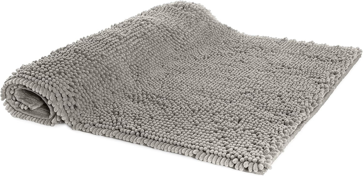 Amazon Basics Platinum Bathroom Rug Mat, Ultra Absorbent Plush Shag, Non-Slip, Quick Drying, Machine Washable, 21" x 34"