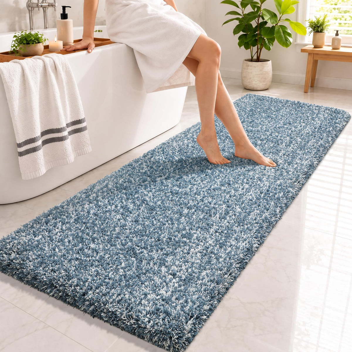 Yimobra Bathroom Rugs Non Slip Washable 32X20, Ultra Soft and Water Absorbent Bath Mats, Plush Fluffy Shower Mat Outside, Microfiber Thick Matts for Bathroom Floor/Tub, Light Gray and White