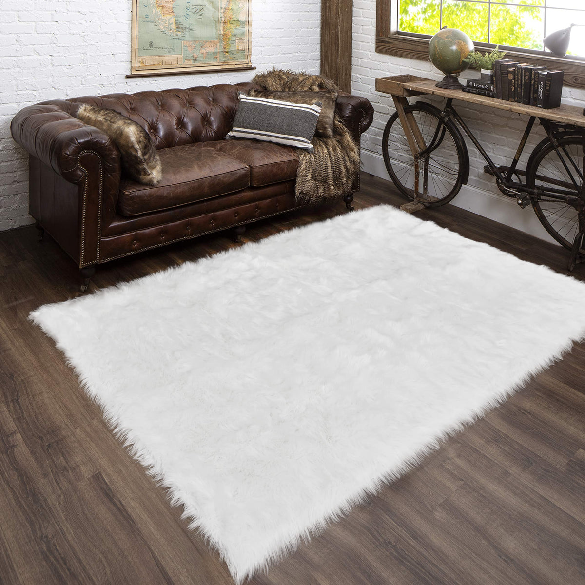 Latepis White Sheepskin Rug 2x3 Faux Fur Sheepskin Rug for Living Room Fluffy Washable Rugs for Bedroom Luxury Room Decor Furry Rugs Rectangle