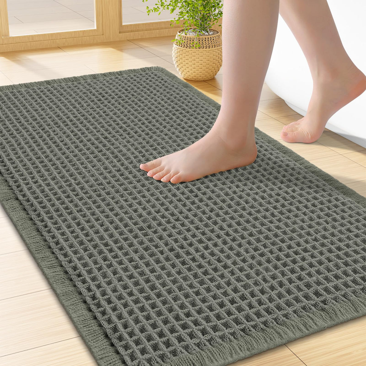 Smiry Waffle Bath Mat 30X20, Extra Soft Absorbent Bathroom Rugs, Brown