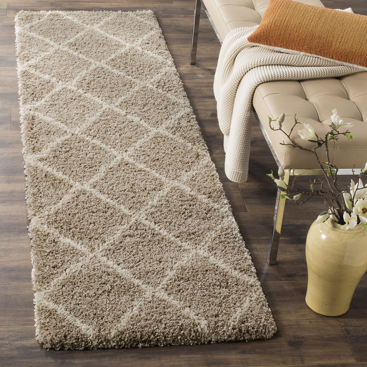 SAFAVIEH Hudson Shag Accent Rug 2'x3', Soft Distressed Grey & Ivory SGH281K