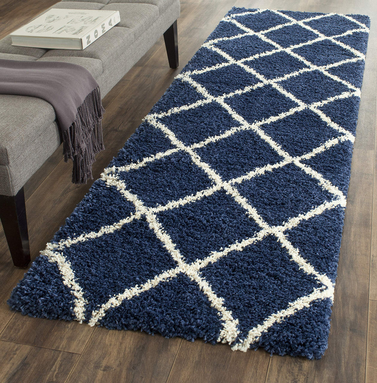 SAFAVIEH Hudson Shag Accent Rug 2'x3', Soft Distressed Grey & Ivory SGH281K