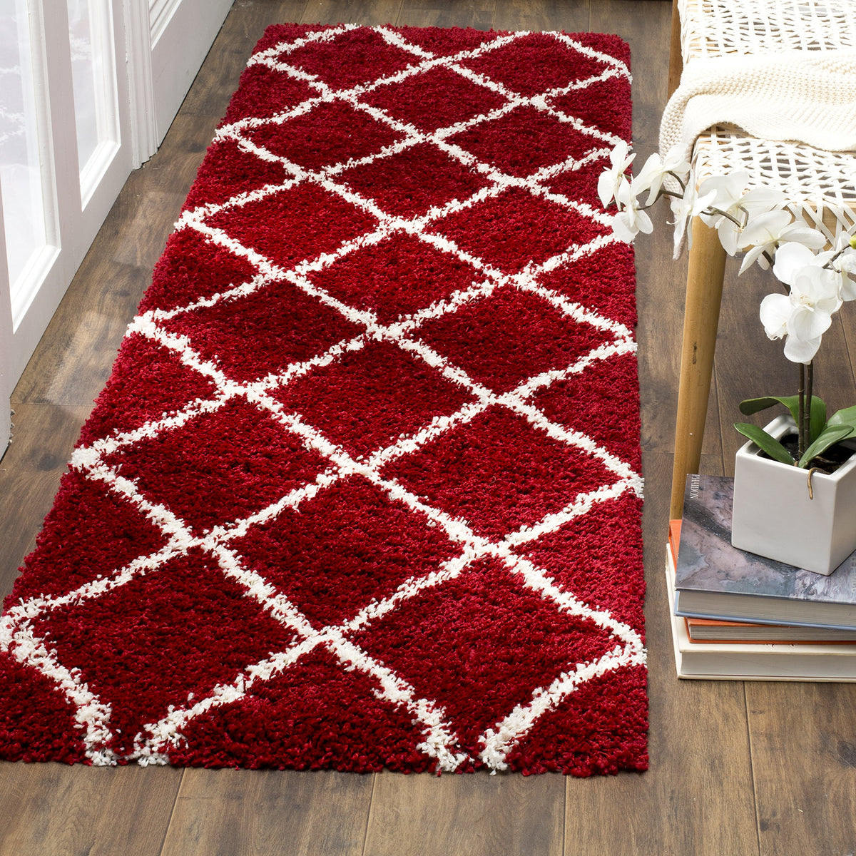 SAFAVIEH Hudson Shag Accent Rug 2'x3', Soft Distressed Grey & Ivory SGH281K